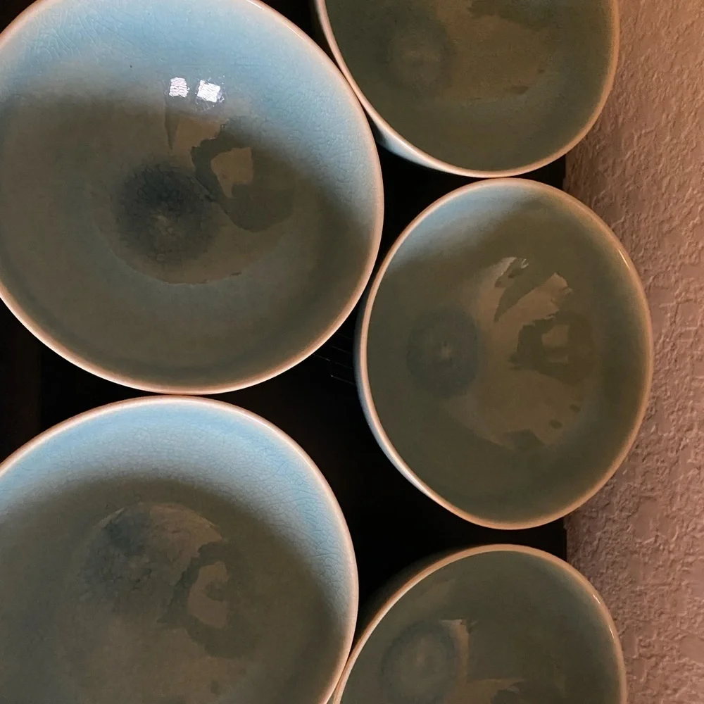 5 West Elm Light Blue Organic Alta Reactive Crackle Finish Soup Cereal Bowls